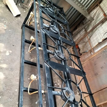 4 Burner Mild Steel Commercial Gas Cooker